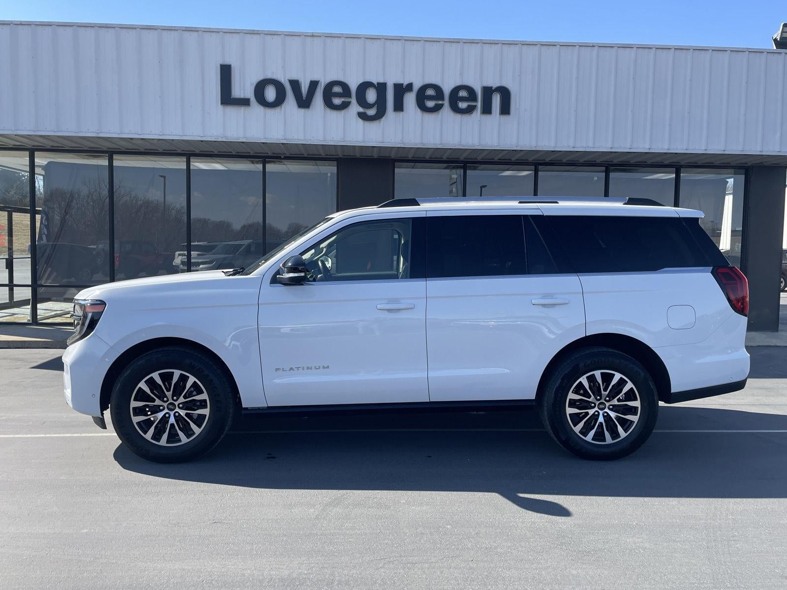 2025 Ford Expedition Platinum in Oxford White — front three-quarter view