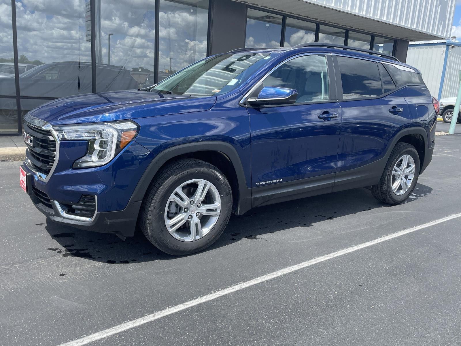 2022 GMC Terrain — side profile view
