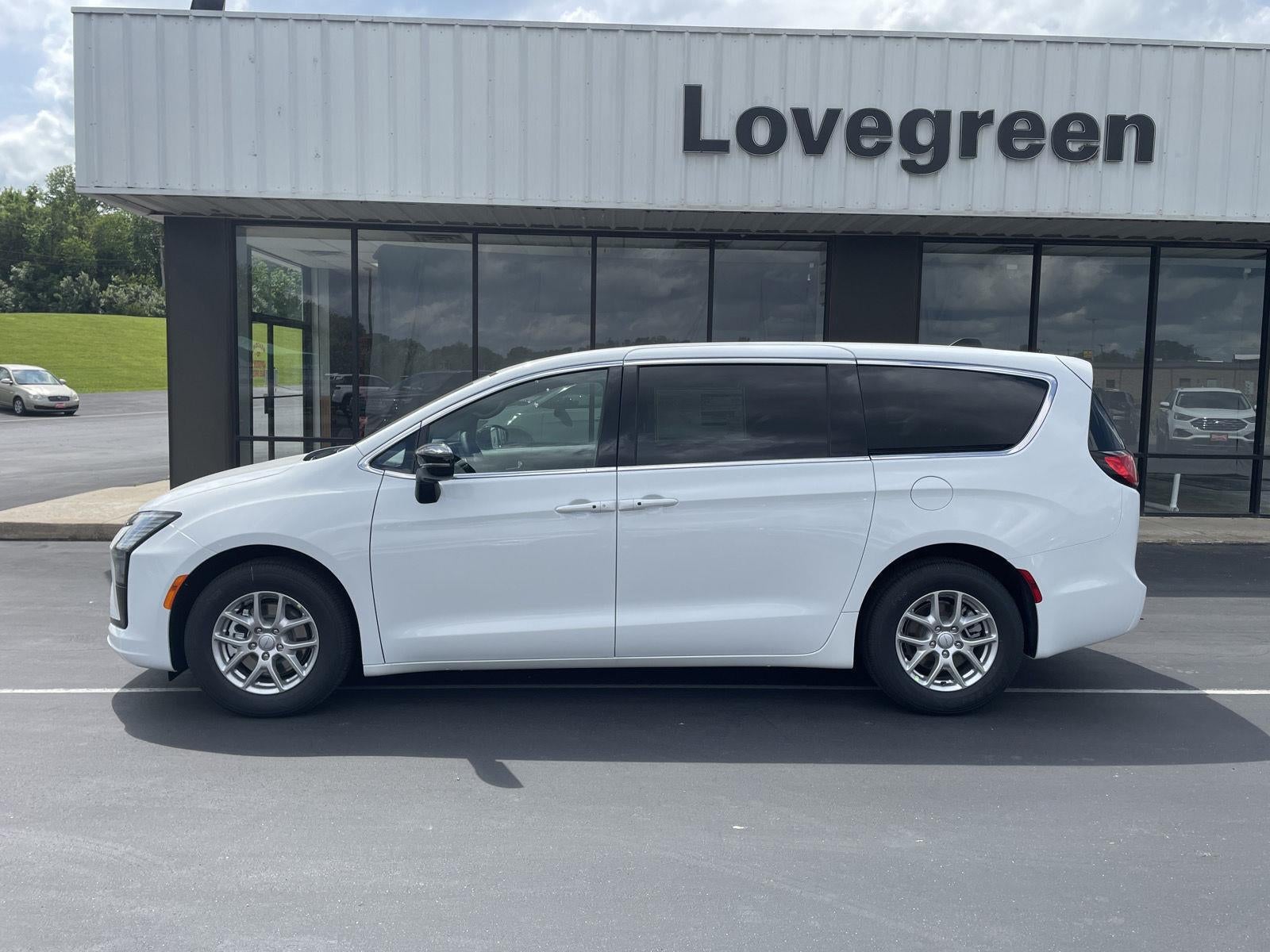 2027 Chrysler Pacifica PACIFICA SELECT in Bright White Clear-Coat Exterior Paint — front three-quarter view
